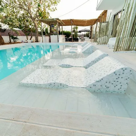 فندق Paiise Sant Francesc de s'Estany
